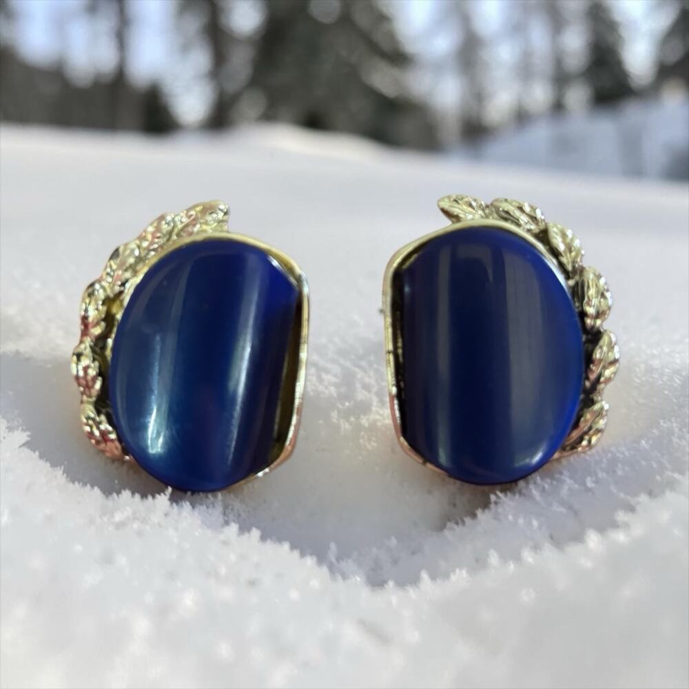 Vintage Blue Cabochon ClipOn Earrings Gold Tone Leaf Mid Century Costume Jewelry